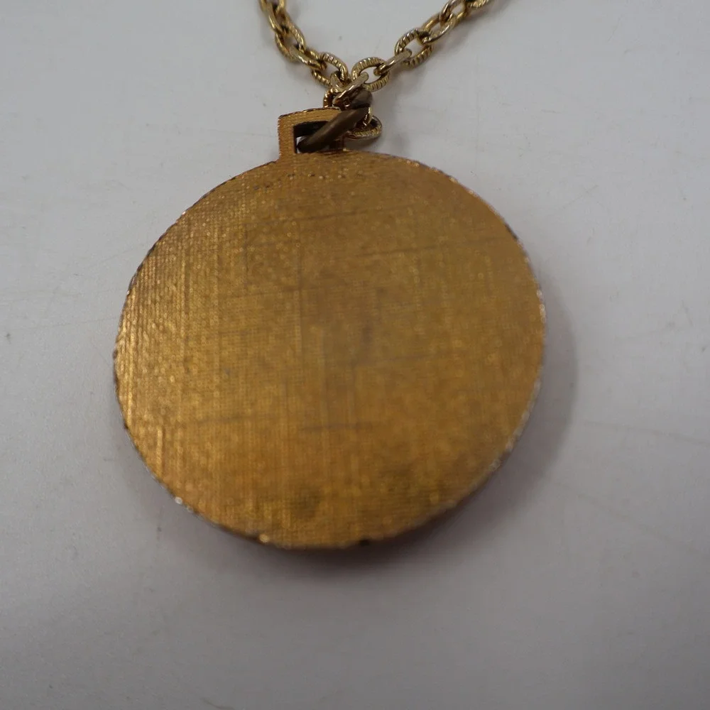 Catholic Daughters of the Americas Necklace Women OS Purple Gold Enamel Vintage